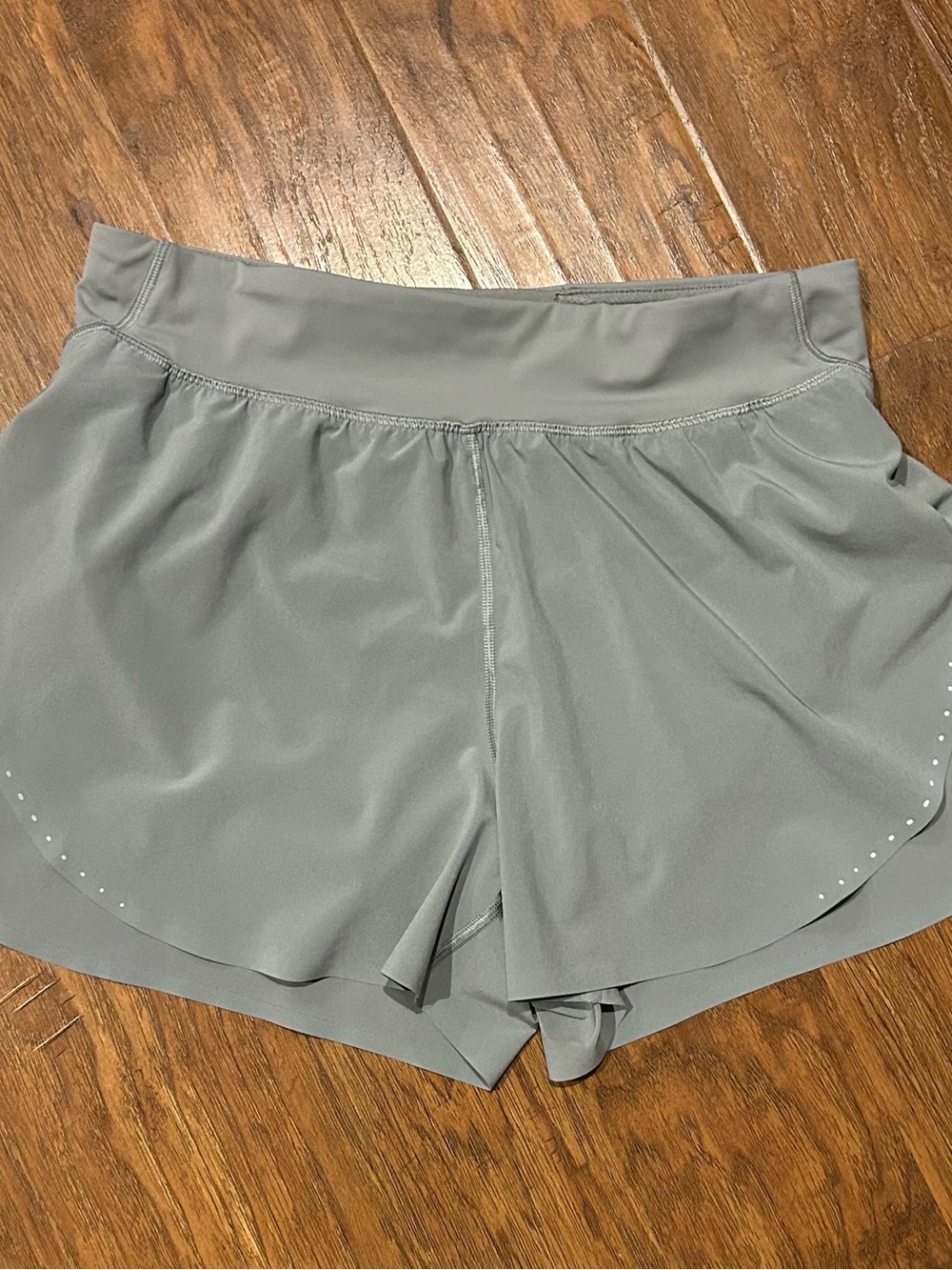 Lululemon Fast and Free Reflective High-Rise Split Shorts 3" Rhino Gray Size 8
